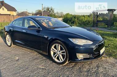 Лифтбек Tesla Model S 2013 в Луцке