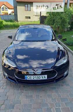 Ліфтбек Tesla Model S 2014 в Чернівцях