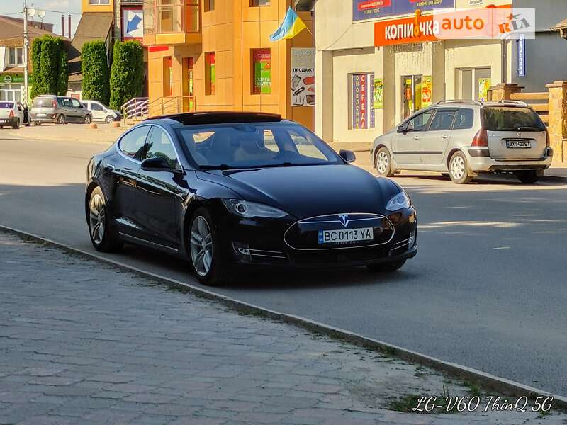 Tesla Model S 2015 Tesla Model S 2015