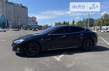 Лифтбек Tesla Model S 2020 в Одессе