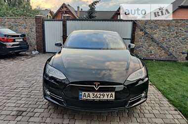 Лифтбек Tesla Model S 2013 в Киеве