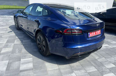 Лифтбек Tesla Model S 2022 в Староконстантинове