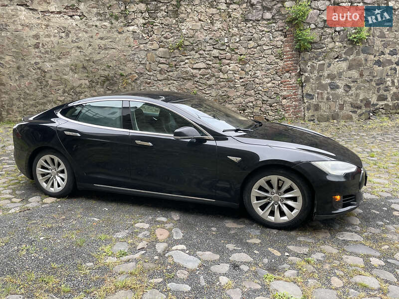 Ліфтбек Tesla Model S 2013 в Краматорську фото 10 Ліфтбек Tesla Model S 2013 в Краматорську
