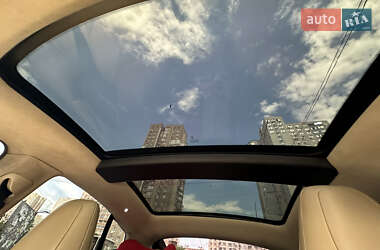 Ліфтбек Tesla Model S 2013 в Києві
