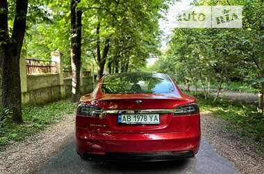 Ліфтбек Tesla Model S 2016 в Вінниці