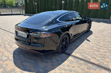 Лифтбек Tesla Model S 2014 в 