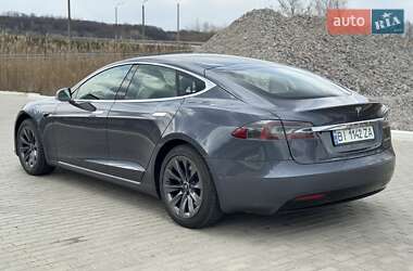 Лифтбек Tesla Model S 2020 в Полтаве