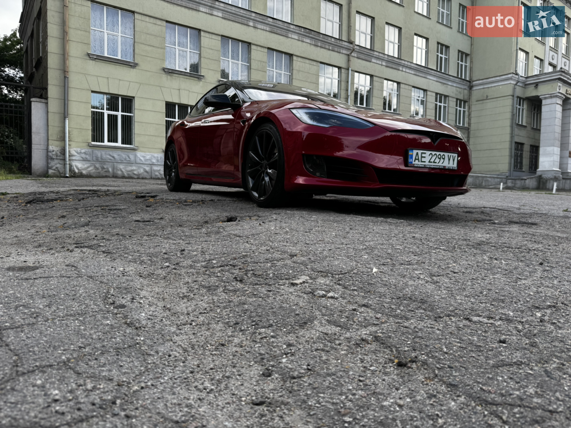 2019 Tesla Model S - фото 1