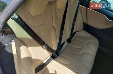 Лифтбек Tesla Model S 2014 в Тернополе