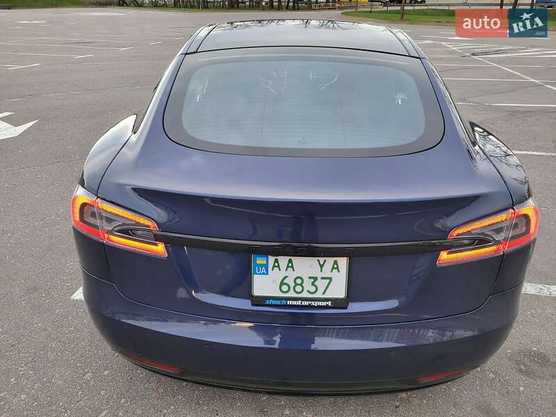 Ліфтбек Tesla Model S 2016 в Києві фото 2 Ліфтбек Tesla Model S 2016 в Києві