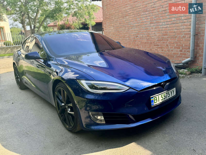 Ліфтбек Tesla Model S 2018 в Полтаві фото 6 Ліфтбек Tesla Model S 2018 в Полтаві