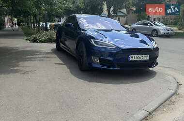 Лифтбек Tesla Model S 2018 в Полтаве