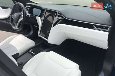 Ліфтбек Tesla Model S 2017 в Києві
