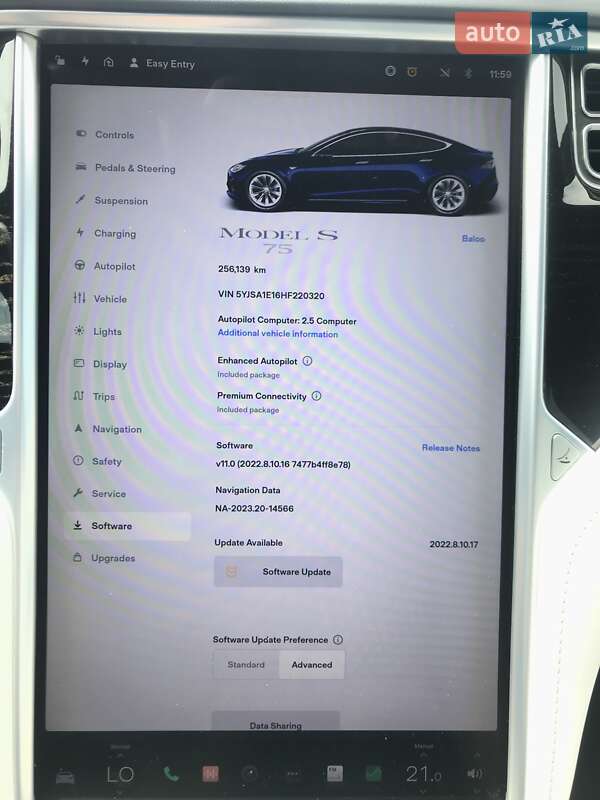 Лифтбек Tesla Model S 2017 в Киеве