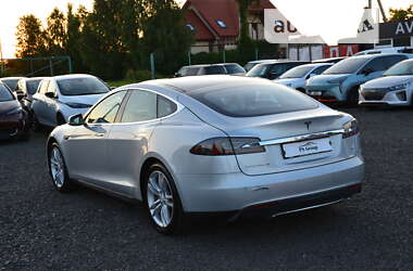 Ліфтбек Tesla Model S 2013 в Луцьку