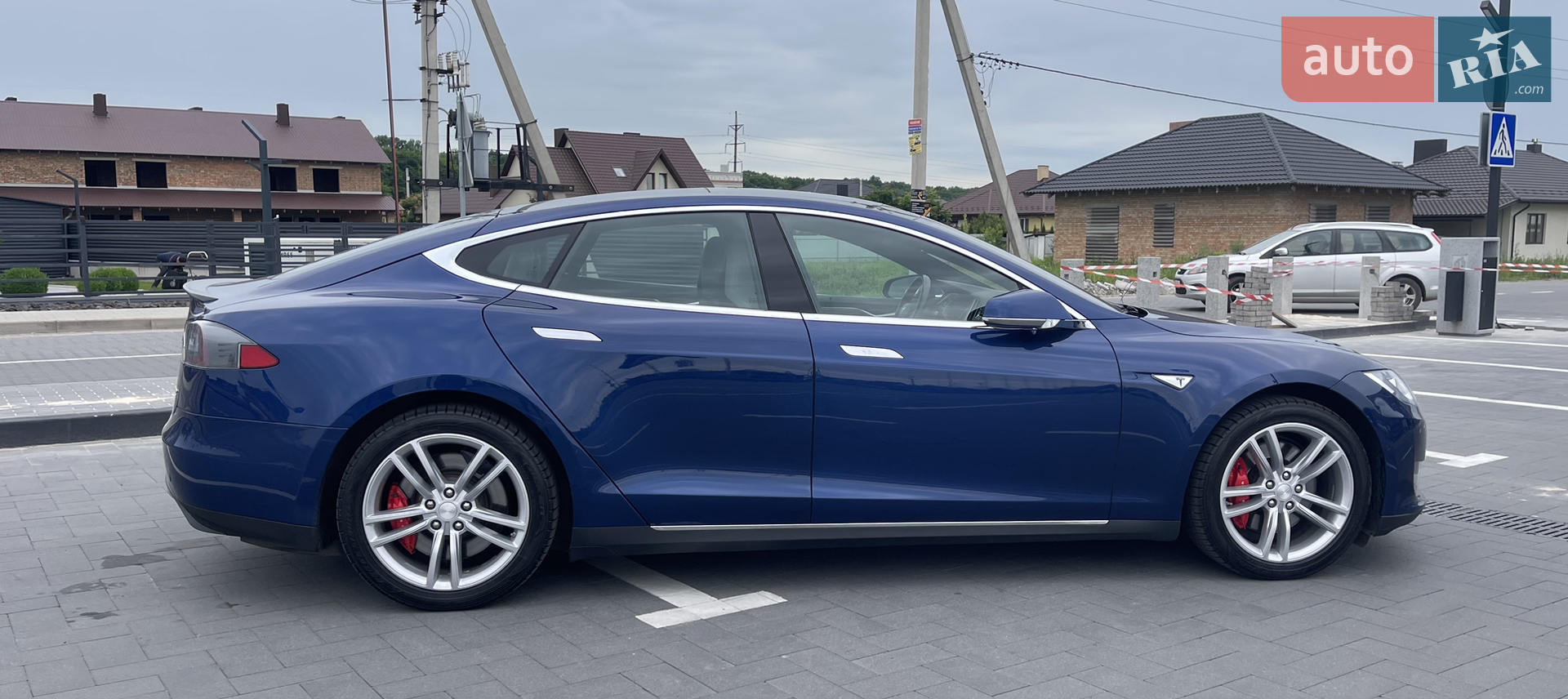 2015 Tesla Model S - мініатюра 9