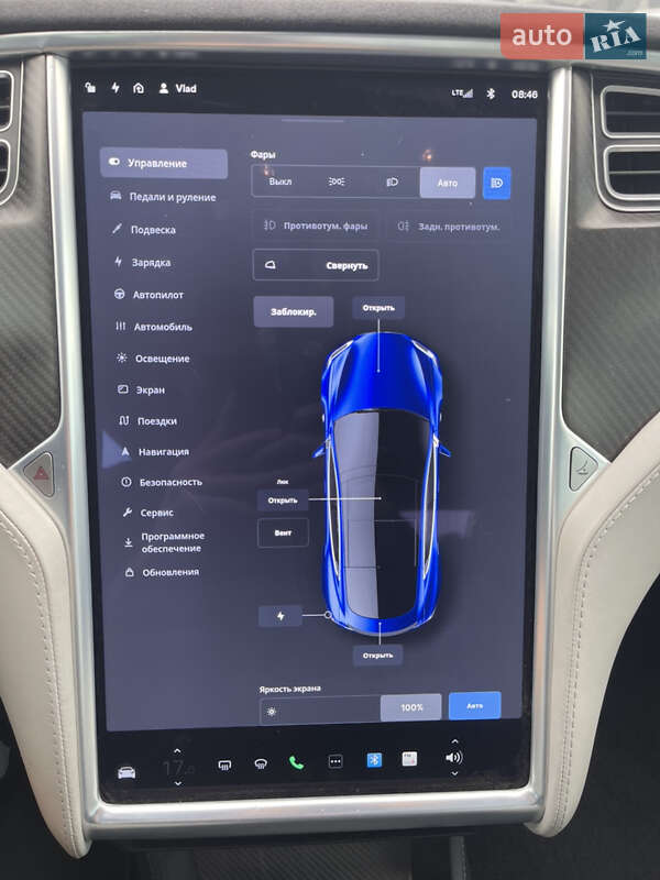Лифтбек Tesla Model S 2015 в Луцке
