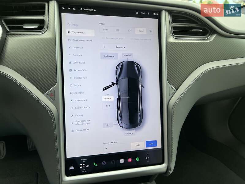 Лифтбек Tesla Model S 2018 в Львове