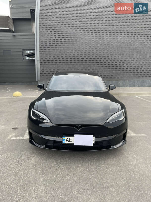 Лифтбек Tesla Model S 2022 в 