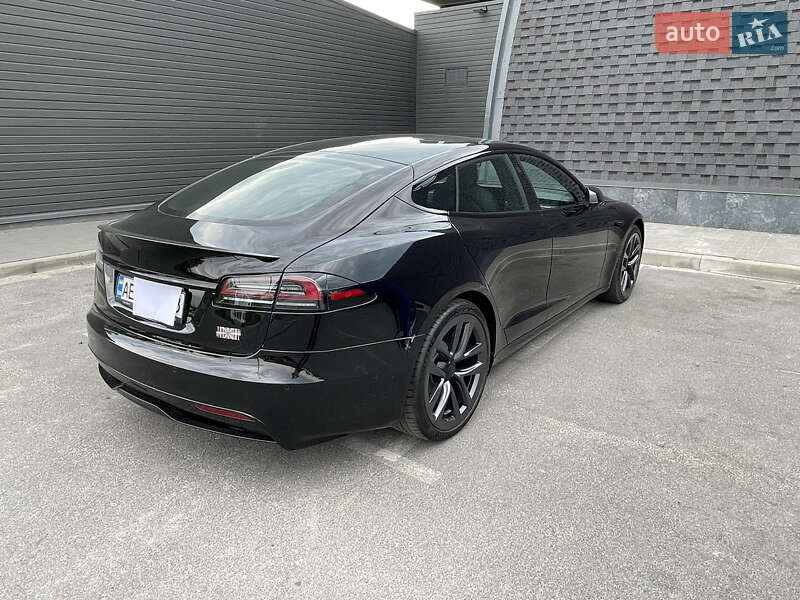 Ліфтбек Tesla Model S 2022 в Дніпрі