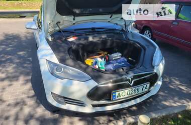 Лифтбек Tesla Model S 2014 в Кременчуге