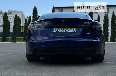 Лифтбек Tesla Model S 2021 в Виннице