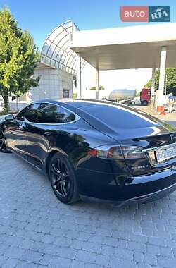 Хетчбек Tesla Model S 2016 в Шептицькому