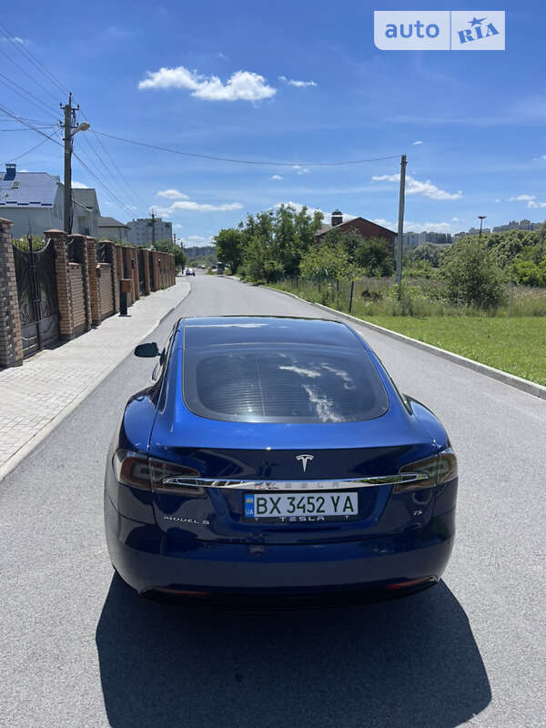 Ліфтбек Tesla Model S 2017 в Хмельницькому