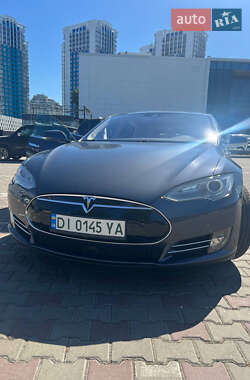 Ліфтбек Tesla Model S 2016 в 