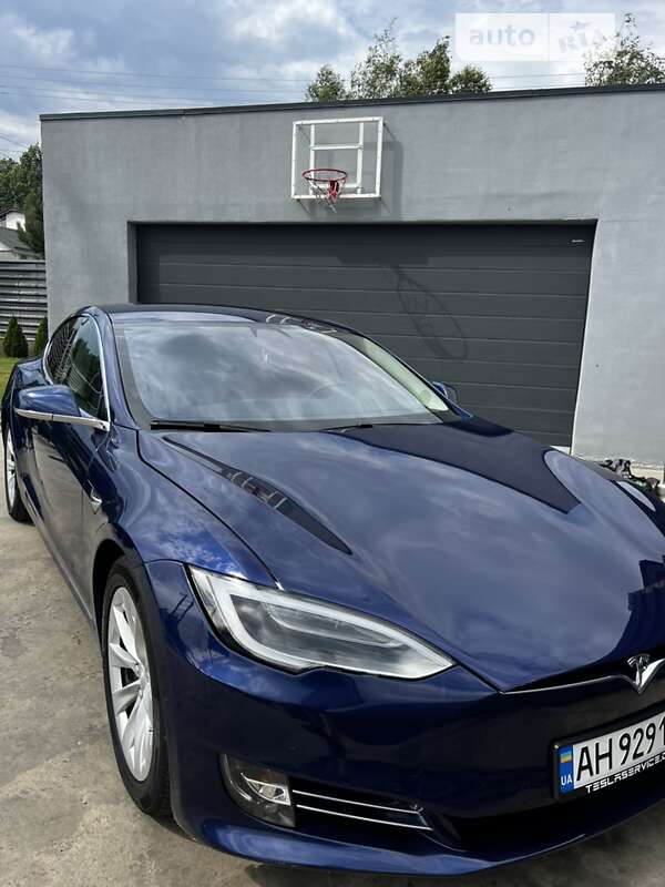 2016 Tesla Model S, VIN 5YJSA1E18GF169854:plate — фото 1 (autoria)