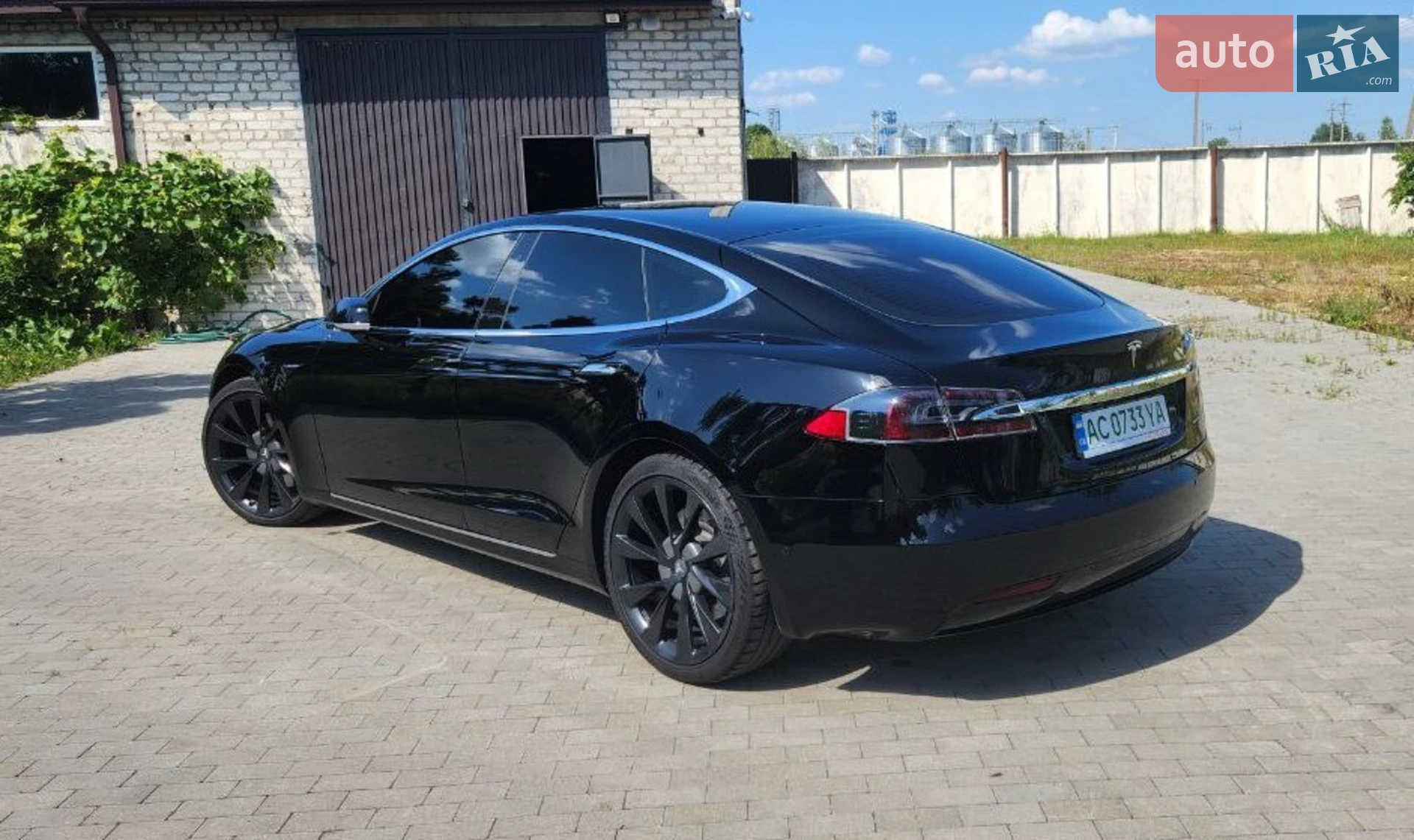 2020 Tesla Model S - мініатюра 9