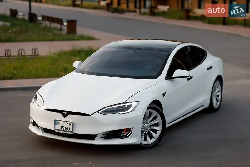 Tesla Model S