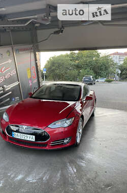 Лифтбек Tesla Model S 2014 в Кропивницком