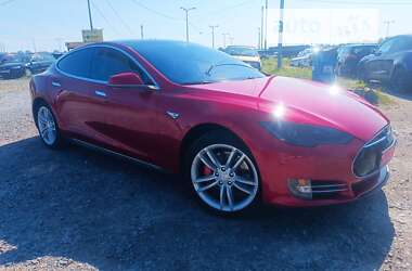 Ліфтбек Tesla Model S 2014 в Львові