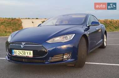 Ліфтбек Tesla Model S 2015 в Білій Церкві