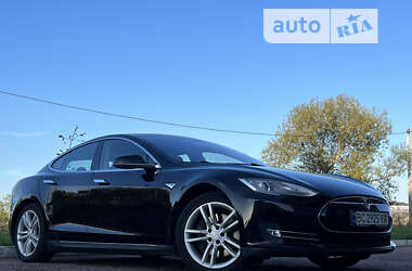 Ліфтбек Tesla Model S 2014 в Дрогобичі