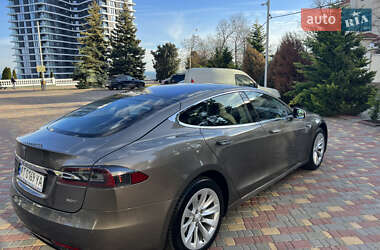 Лифтбек Tesla Model S 2016 в Одессе