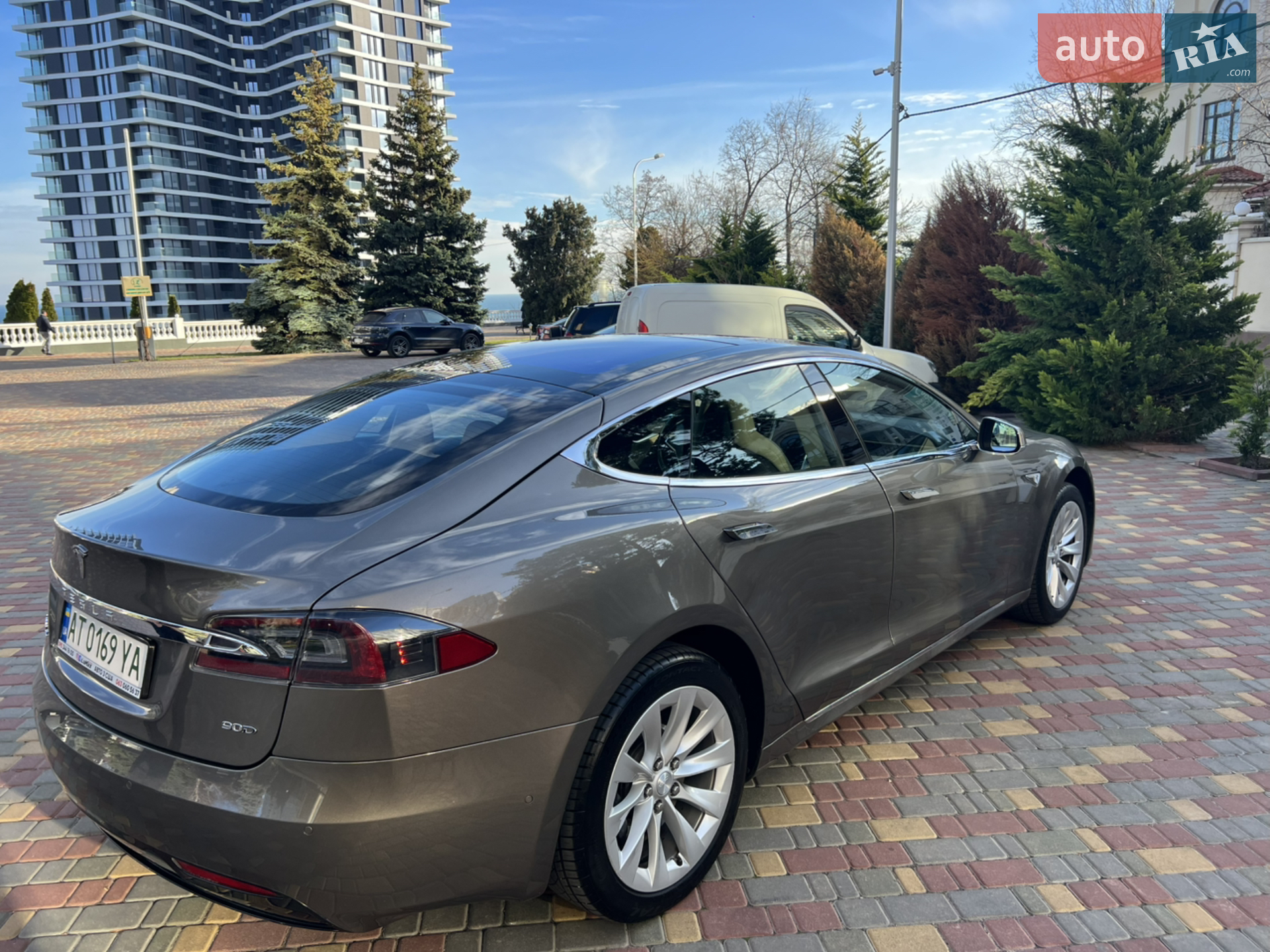 2016 Tesla Model S - мініатюра 4