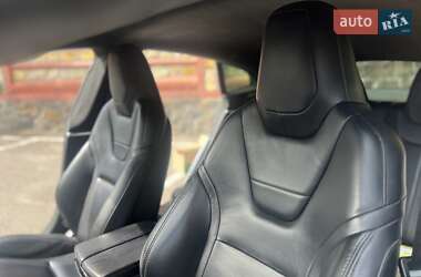 Ліфтбек Tesla Model S 2016 в Вінниці фото 14 Ліфтбек Tesla Model S 2016 в Вінниці