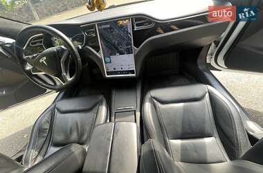 Ліфтбек Tesla Model S 2016 в Вінниці фото 16 Ліфтбек Tesla Model S 2016 в Вінниці