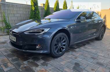 Лифтбек Tesla Model S 2020 в Одессе