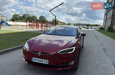 Лифтбек Tesla Model S 2018 в Житомире