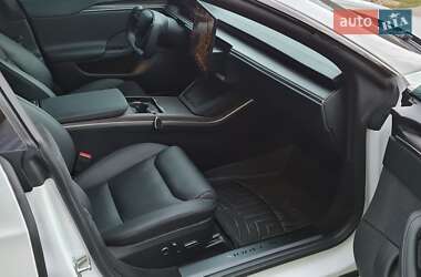 Лифтбек Tesla Model S 2022 в 