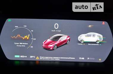 Лифтбек Tesla Model S 2020 в 
