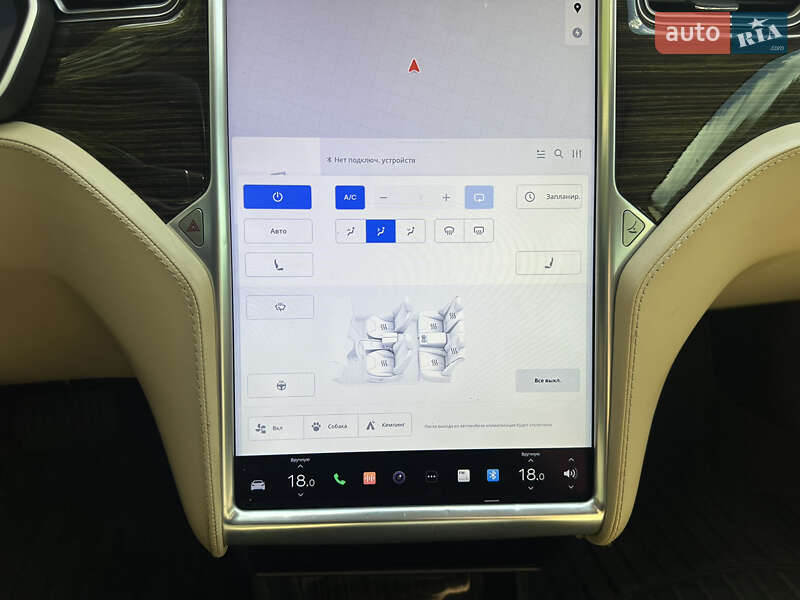 Лифтбек Tesla Model S 2015 в Бородянке