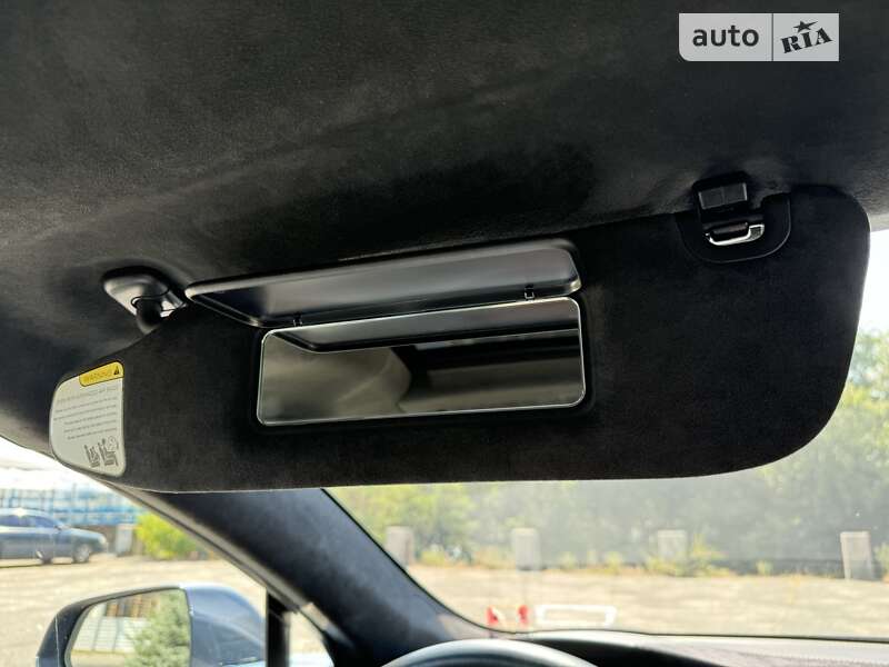 Ліфтбек Tesla Model S 2017 в Дніпрі фото 28 Ліфтбек Tesla Model S 2017 в Дніпрі