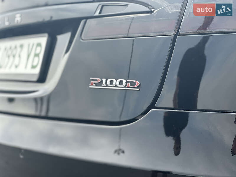 Ліфтбек Tesla Model S 2017 в Дніпрі