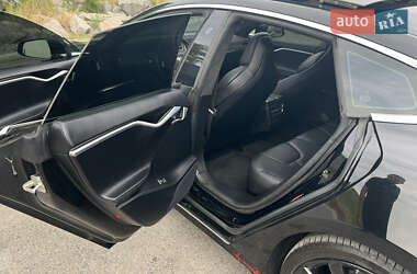 Лифтбек Tesla Model S 2017 в Днепре