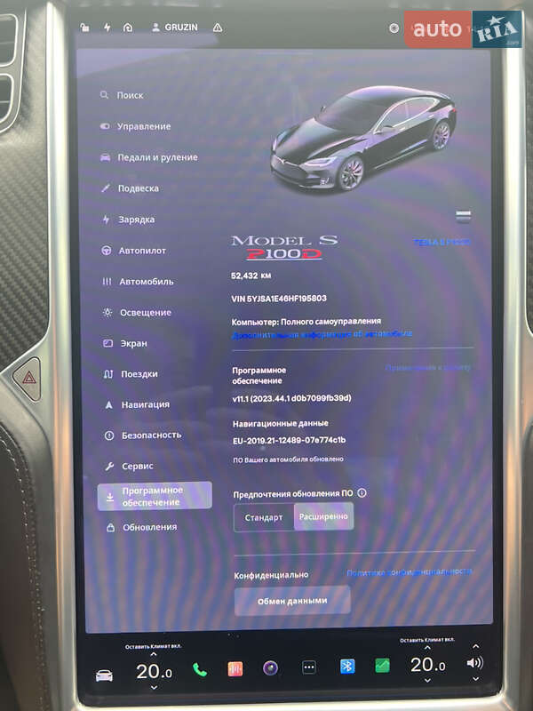 Ліфтбек Tesla Model S 2017 в Дніпрі