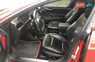 Ліфтбек Tesla Model S 2016 в Києві